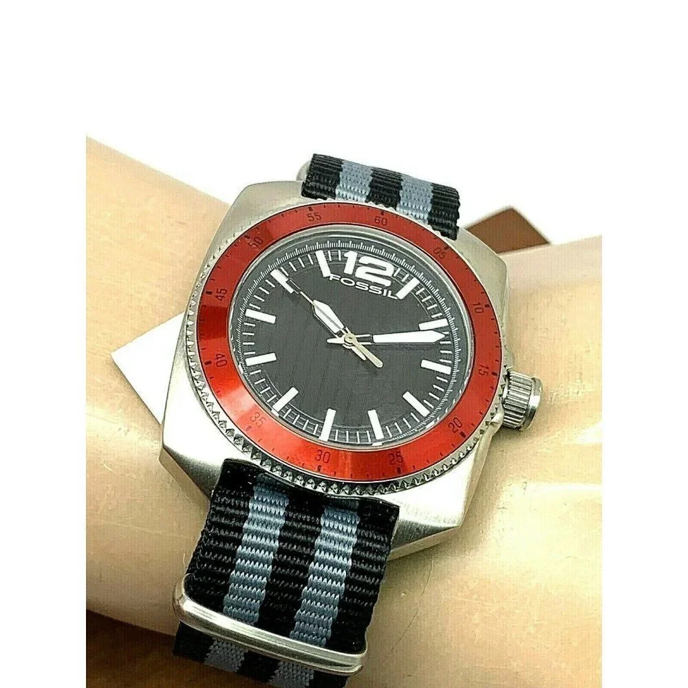 Fossil Men's Watch WB1042 Quartz Red Bezel 38mm Black Gray Nylon NATO St…